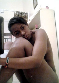 Petite teen Holly Hendrix